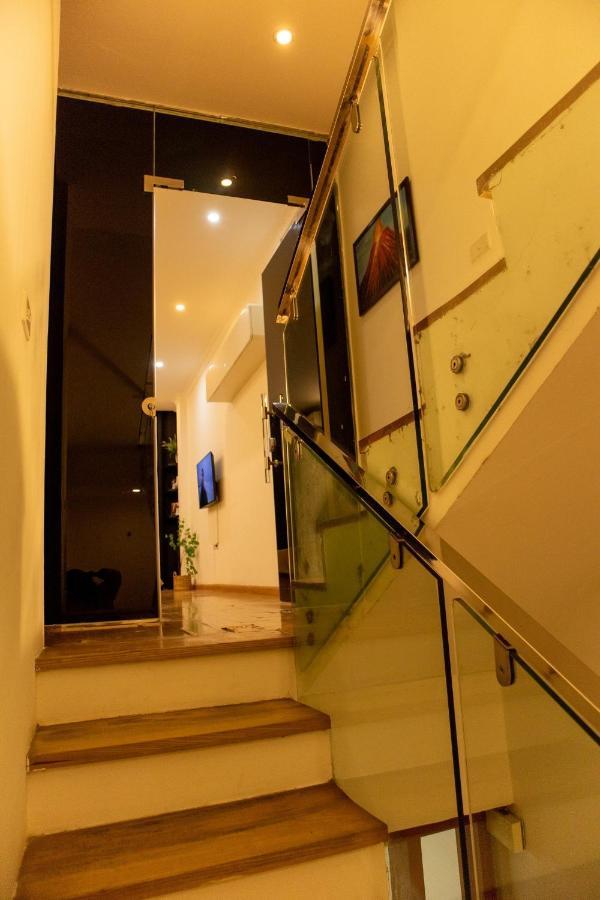Homestay Pho Co Hanoi Exterior photo